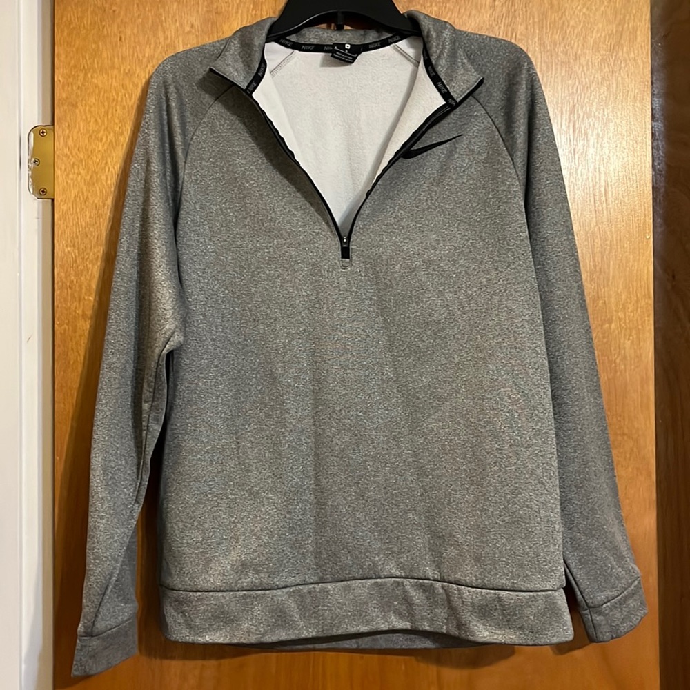 Nike Men's Dri-FIT 1/4-Zip Long Sleeve Top - Nike Pullover Grey